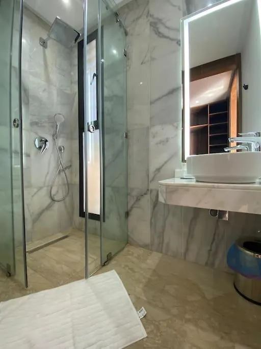 Sublime Villa Avec Ascenseur Piscine Chauffee 마라케시
