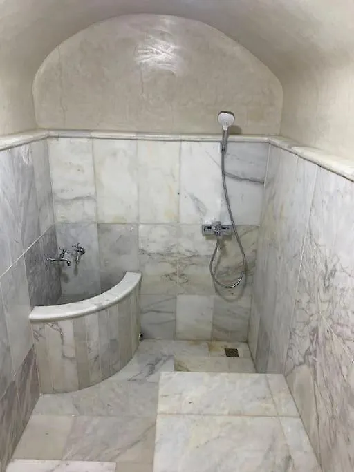 Sublime Villa Avec Ascenseur Piscine Chauffee 마라케시 0*,  모로코