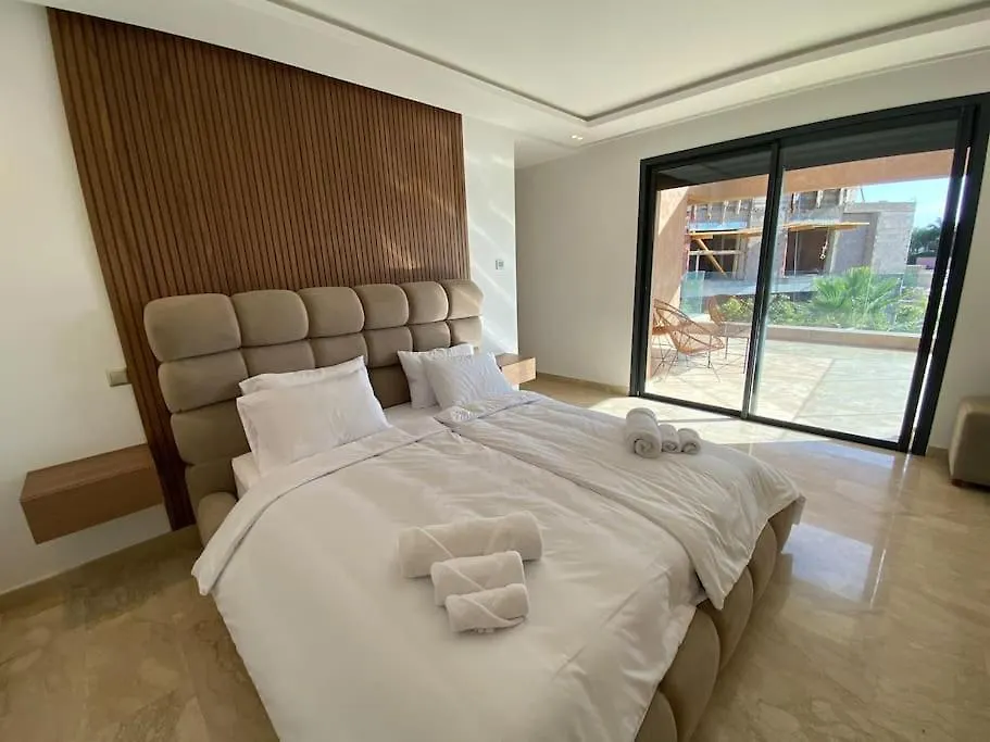 Sublime Villa Avec Ascenseur Piscine Chauffee 마라케시