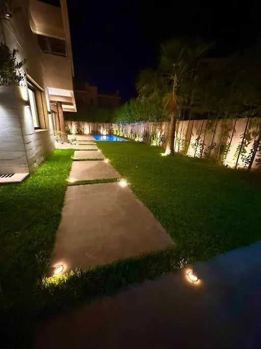 Sublime Villa Avec Ascenseur Piscine Chauffee 마라케시